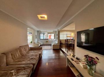 Apartamento · 275m² · 5 Quartos · 3 Vagas · Apartamento à venda no Gonzaga em Santos.