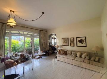 Apartamento · 160m² · 3 Quartos · 1 Vaga · Cobertura linear de 160m² à venda na Rua Soares Cabral, em Laranjeiras, um dos bairros mais tradicio