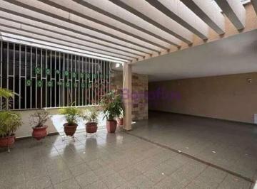 Casa · 276m² · 4 Quartos · 4 Vagas · Casa para VENDA localizada no bairro ANHANGABAÚ, em Jundiaí/SP.