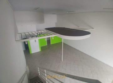 Comercial · 180m² · 2 Vagas · Sala Comercial para alugar em Vila Vitória II de 180.00m² com 2 Garagens