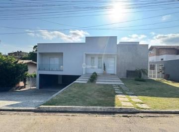 Casa · 290m² · 3 Quartos · 6 Vagas · Casa de Condomínio para venda em Chácara Roselândia de 290.00m² com 3 Quartos e 6 Garagens