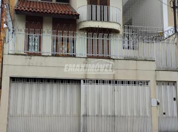 Casa · 257m² · 3 Quartos · 2 Vagas · Casa para venda em Centro de 257.00m² com 3 Quartos, 1 Suite e 2 Garagens