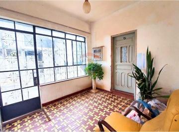 Casa · 179m² · 3 Quartos · 1 Vaga · Sobrado para venda em Centro de 178.66m² com 3 Quartos, 1 Suite e 1 Garagem