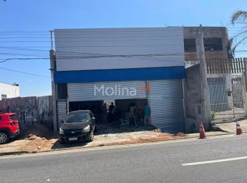 Comercial · 440m² · Galpão / Depósito / Armazém para alugar em Vila Bela Flor de 440.00m²