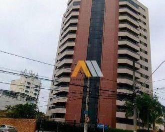 Apartamento · 170m² · 4 Quartos · 3 Vagas · Apartamento para venda em Centro de 170.00m² com 4 Quartos, 2 Suites e 3 Garagens