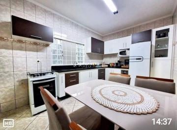 Casa · 135m² · 2 Quartos · 2 Vagas · Casa para venda em Jardim Tropical Ii de 135.00m² com 2 Quartos, 1 Suite e 2 Garagens