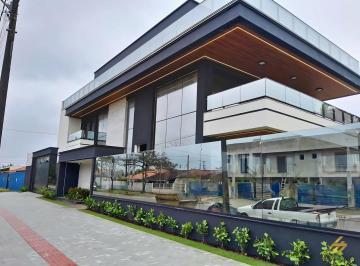 Casa · 613m² · 4 Quartos · 2 Vagas · Sobrado para venda em Guaratuba de 613.00m² com 4 Quartos, 4 Suites e 2 Garagens