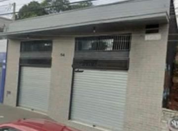 Casa · 50m² · 1 Quarto · 1 Vaga · Casa para alugar em Centro de 50.00m² com 1 Quarto e 1 Garagem