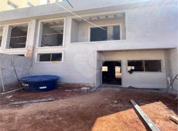 Casa · 110m² · 3 Quartos · 4 Vagas · Sobrado para venda em Campestre de 110.00m² com 3 Quartos, 3 Suites e 4 Garagens