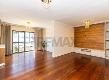 Apartamento · 213m² · 4 Quartos · 2 Vagas · Apartamento para alugar em Centro de 213.00m² com 4 Quartos, 1 Suite e 2 Garagens