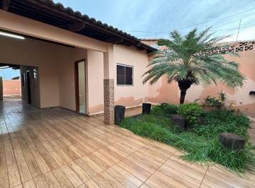 img0 · Casa com 3 Quarto(s) e 1 banheiro(s) para Alugar, 205 m² por R$ 1722 / Mês