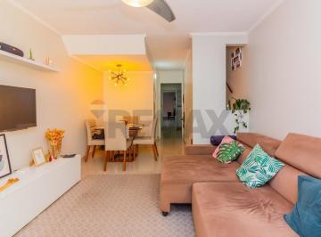 Casa · 78m² · 2 Quartos · 2 Vagas · Sobrado Encantador em SP: Conforto e Praticidade