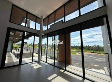 Comercial · 80m² · Loja disponível para locação e venda  no bairro Jardim Sul em Uberlândia-MG.