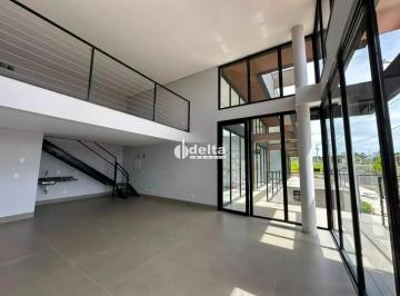 Comercial · 47m² · Loja disponível para Locação e Venda no bairro Jardim Sul em Uberlândia-MG.