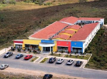 Comercial · 10000m² · 300 Vagas · Terreno e predio Comercial  em Surubim, PE