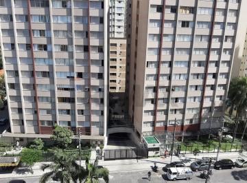 Apartamento · 96m² · 3 Quartos · 1 Vaga · Seu Novo Lar em Moema: Apartamento Espaçoso!