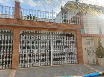 Casa · 170m² · 3 Quartos · 2 Vagas · Sobrado com 3  quartos 1 suíte  e 2 vagas de Garagem