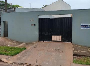 Casa · 303m² · 2 Quartos · 2 Vagas · Casa/Sobrado Casa em Maringá