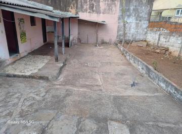 Casa · 168m² · 1 Quarto · 2 Vagas · Jardim Santa Catarina - Casa com 01 quarto, área de serviço e 02 vagas de garagem.