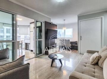 Sala  · Flat com 2 quartos para alugar, 64 m² na Vila Olímpia - São Paulo/SP