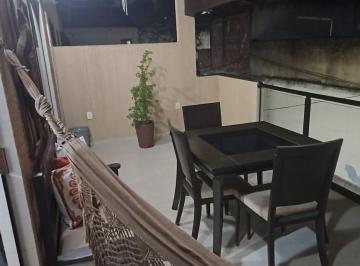 Casa · 149m² · 3 Quartos · 2 Vagas · Excelente casa duplex de 3 qts e 2 vagas a 8 minutos do Centro N. Iguaçu