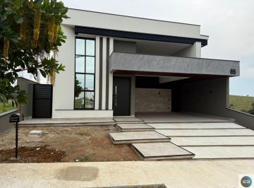 Casa · 166m² · 3 Quartos · 4 Vagas · Casa no Bella Vittá