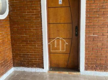 d7646d7e29bb3a347df72b77e0f5818a32e757cb · Casa térrea, com 250m² terreno, 3 dorms, sendo 1 suíte, 3 vagas, edícula, churrasqueira