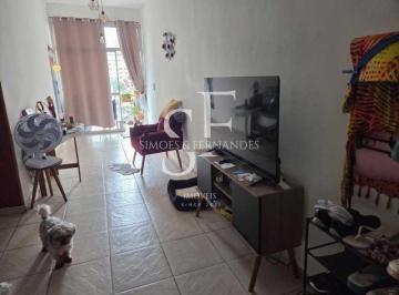 Apartamento · 58m² · 1 Quarto · 1 Vaga · Catete - Rua Bento Lisboa - Apartamento varanda, quarto e banheiro social.