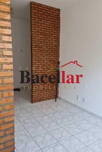 Foto do imóvel - Encante-se com esta kitnet/conjugado incrível! Composta por sala e dormitório, este imóvel.