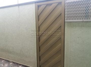 Casa · 231m² · 3 Quartos · 2 Vagas · Casa para venda em Centro de 231.00m² com 3 Quartos, 1 Suite e 2 Garagens