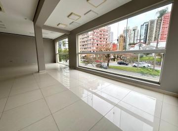 Comercial · 750m² · 10 Vagas · Ampla loja na Visconde de Guarapuava com 750m² – Excelente localização