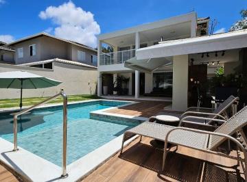 Casa · 277m² · 4 Quartos · Casa Padrão em Lauro de Freitas