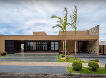 Casa · 700m² · 3 Quartos · 6 Vagas · Casa de Condomínio para venda em Condomínio Portal Do Lago de 700.00m² com 3 Quartos, 3 Suites e 6 G