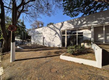 Comercial · 984m² · 21 Vagas · Prédio Comercial para venda e aluguel em Vila Embaré de 984.00m² com 21 Garagens