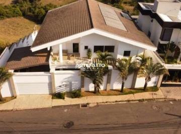 Casa · 618m² · 5 Quartos · 3 Vagas · Casa para venda em Jardim Vale Verde de 618.00m² com 5 Quartos, 3 Suites e 3 Garagens