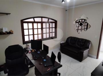 Casa · 280m² · 2 Quartos · 10 Vagas · Sobrado para venda em Jardim Utinga de 280.00m² com 2 Quartos, 1 Suite e 10 Garagens