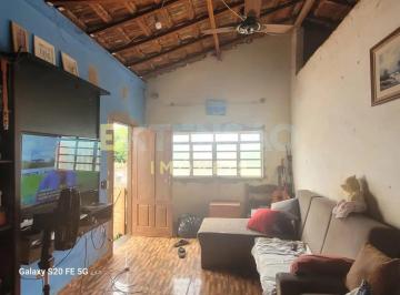 Casa · 85m² · 2 Quartos · 4 Vagas · Casa para venda em Jardim Brasília de 85.00m² com 2 Quartos e 4 Garagens