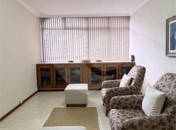 Casa · 113m² · 30 Quartos · 10 Vagas · Casa para venda em Centro de 113.00m² com 30 Quartos, 1 Suite e 10 Garagens