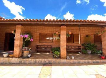 Casa · 248m² · 3 Quartos · 5 Vagas · Casa para venda em São Joaquim de 248.00m² com 3 Quartos, 1 Suite e 5 Garagens