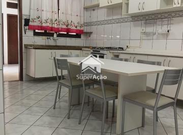 Casa · 110m² · 2 Quartos · 2 Vagas · Casa para alugar em Vila Augusta de 110.00m² com 2 Quartos, 1 Suite e 2 Garagens