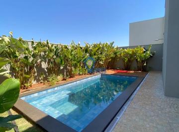 Casa · 183m² · 3 Quartos · 2 Vagas · Casa de Condomínio para venda em Alphaville Araçatuba 2 de 183.00m² com 3 Quartos, 3 Suites e 2 Gara