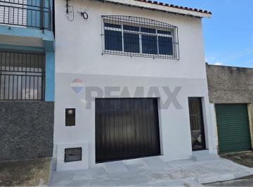 Casa · 135m² · 2 Quartos · Casa para alugar em Vila Flora de 135.00m² com 2 Quartos e 1 Suite