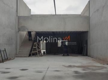 Comercial · 344m² · Galpão / Depósito / Armazém para alugar em Jardim Ponte Grande de 344.00m²
