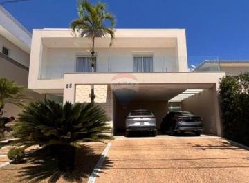 Casa · 290m² · 3 Quartos · Casa de Condomínio para alugar em Santa Úrsula de 290.00m² com 3 Quartos e 3 Suites