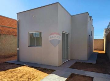 Casa · 42m² · 2 Quartos · 2 Vagas · Casa para venda em Jardim Sakaida de 41.76m² com 2 Quartos e 2 Garagens