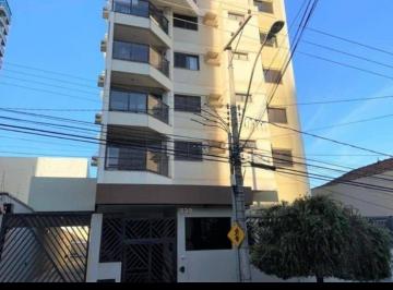 Apartamento · 136m² · 2 Quartos · 2 Vagas · Apartamento para venda em Centro de 136.00m² com 2 Quartos, 1 Suite e 2 Garagens