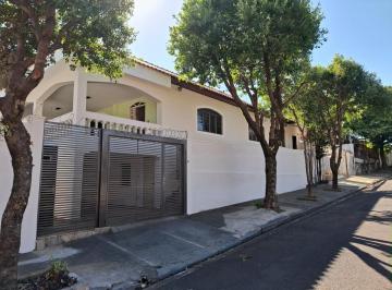 Casa · 311m² · 3 Quartos · 2 Vagas · Casa para venda em Vila Comercial de 311.00m² com 3 Quartos e 2 Garagens