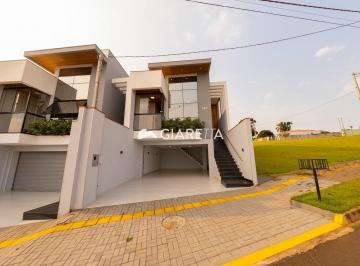 Casa · 166m² · 2 Quartos · 2 Vagas · Sobrado para locação em ótima localização no CENTRO, TOLEDO - PR