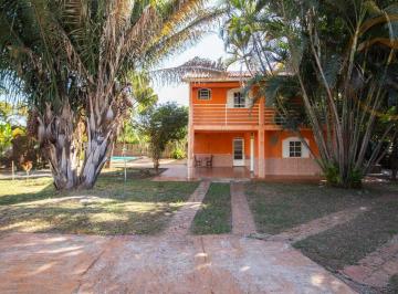 e209b8bf7c3cd8de255041de616d317e1b3b34cb · Casa à venda no Incra 9, com 4 quartos sendo 2 suítes, terreno de 1.000m²