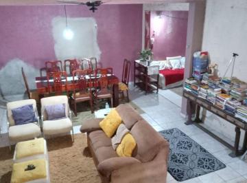 pdpdd7e2owq2ytbhmtbjymu3_md · Casa isolada à venda no Florida, em Praia Grande SP.